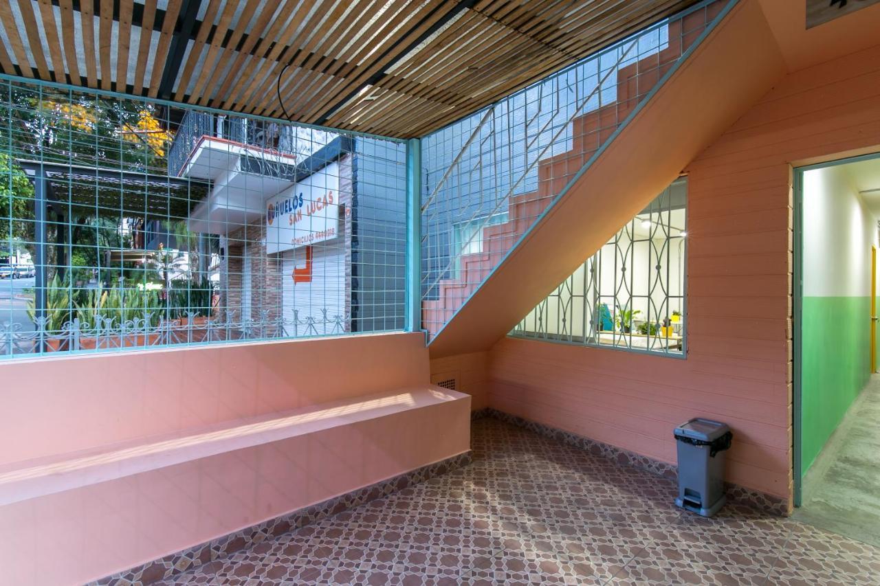 Casa Manila Calle 12 Medellín Exterior foto