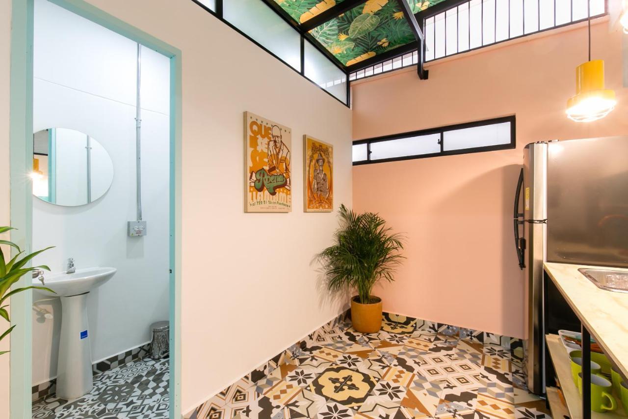 Casa Manila Calle 12 Medellín Exterior foto